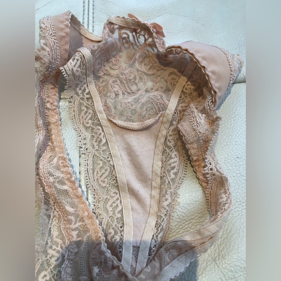 AP lace thong - Picture 4 of 4